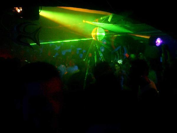  Bildname: CIMG0001.jpg 
 Breite: 800 Pixel 
 H�he: 600 Pixel 
 Gr�sse: 25 kB 