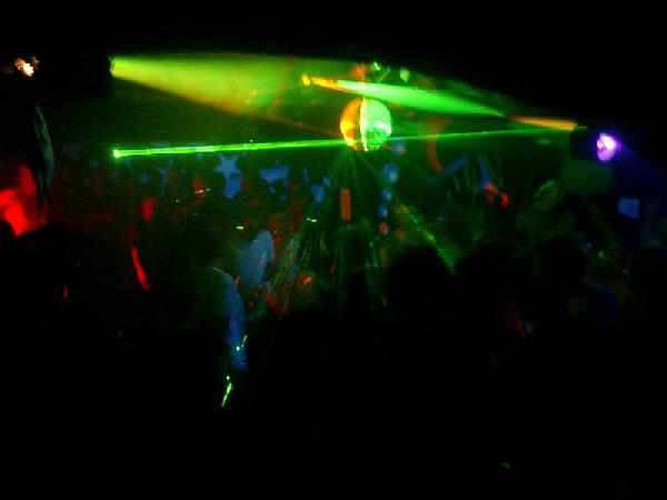  Bildname: CIMG0002.jpg 
 Breite: 800 Pixel 
 H�he: 600 Pixel 
 Gr�sse: 26 kB 