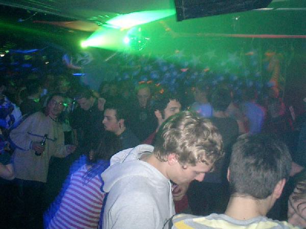  Bildname: CIMG0011.jpg 
 Breite: 800 Pixel 
 H�he: 600 Pixel 
 Gr�sse: 54 kB 