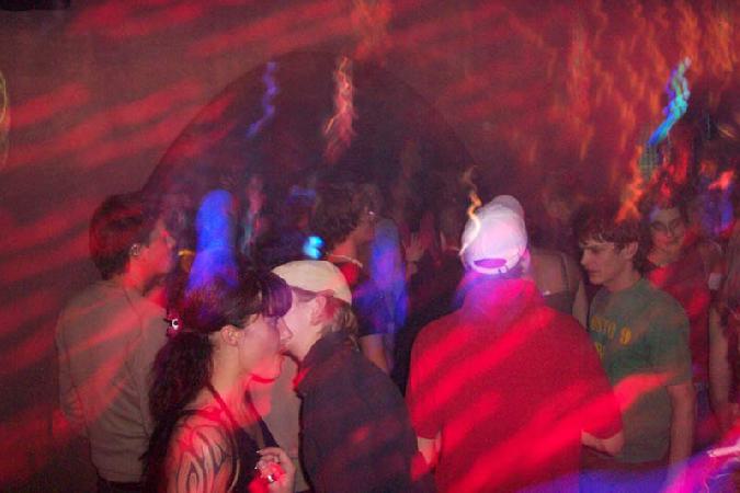  Bildname: 100_9936.jpg 
 Breite: 800 Pixel 
 H�he: 533 Pixel 
 Gr�sse: 42 kB 