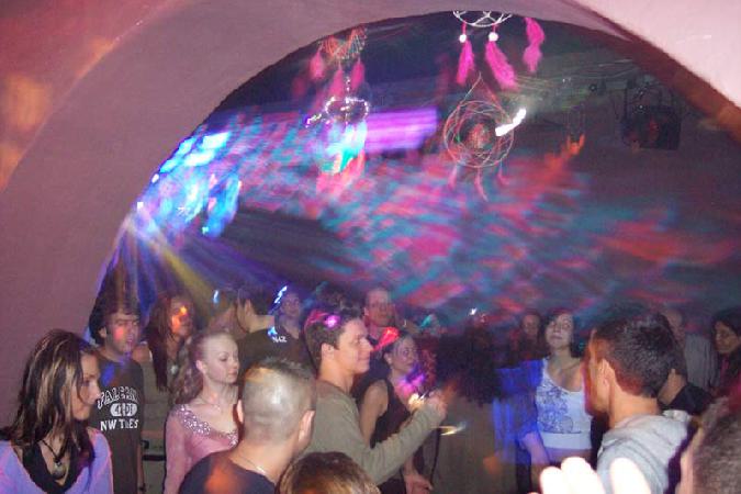  Bildname: 100_9973.jpg 
 Breite: 800 Pixel 
 H�he: 533 Pixel 
 Gr�sse: 52 kB 