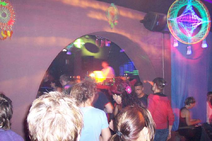  Bildname: 100_9990.jpg 
 Breite: 800 Pixel 
 H�he: 533 Pixel 
 Gr�sse: 56 kB 