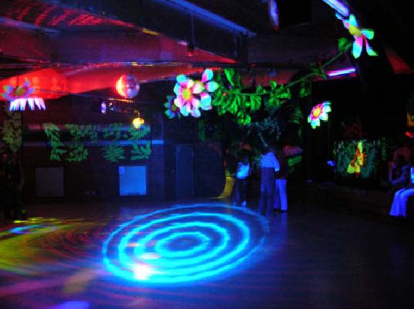  Bildname: DSCN4183.jpg 
 Breite: 535 Pixel 
 H�he: 400 Pixel 
 Gr�sse: 71 kB 