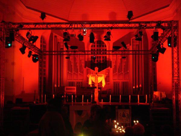  Bildname: DSC02617.jpg 
 Breite: 600 Pixel 
 H�he: 450 Pixel 
 Gr�sse: 73 kB 