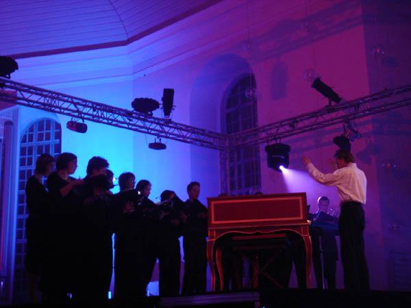  Bildname: DSC02640.jpg 
 Breite: 600 Pixel 
 H�he: 450 Pixel 
 Gr�sse: 56 kB 