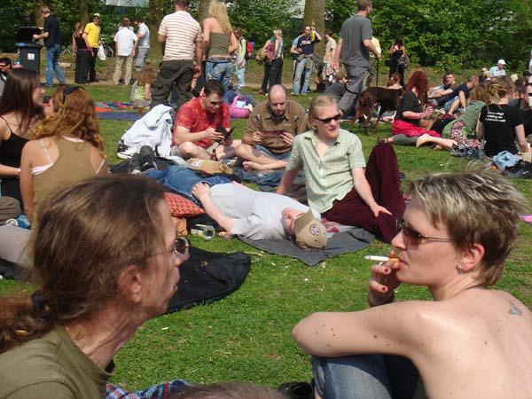  Bildname: DSC03052.jpg 
 Breite: 600 Pixel 
 H�he: 450 Pixel 
 Gr�sse: 89 kB 