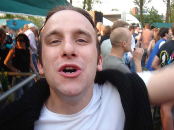  Bildname: DSC03089.jpg 
 Breite: 600 Pixel 
 H�he: 450 Pixel 
 Gr�sse: 51 kB 