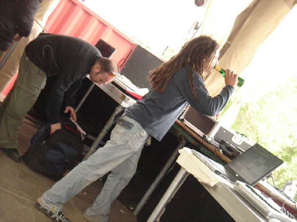  Bildname: DSC03301.jpg 
 Breite: 600 Pixel 
 H�he: 450 Pixel 
 Gr�sse: 66 kB 