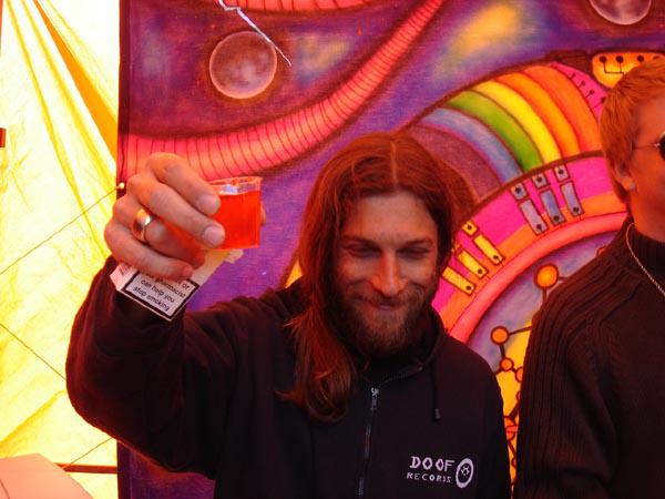  Bildname: DSC02935.jpg 
 Breite: 600 Pixel 
 H�he: 450 Pixel 
 Gr�sse: 70 kB 