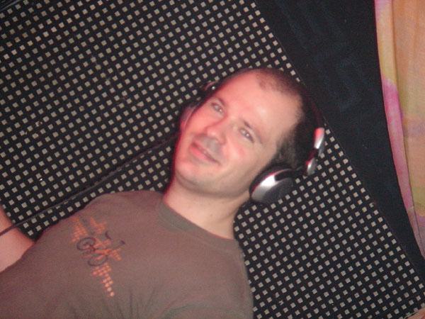  Bildname: DSC03466.jpg 
 Breite: 600 Pixel 
 H�he: 450 Pixel 
 Gr�sse: 98 kB 