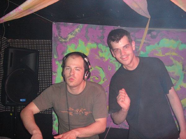  Bildname: DSC03477.jpg 
 Breite: 600 Pixel 
 H�he: 450 Pixel 
 Gr�sse: 72 kB 