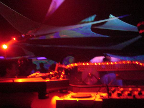  Bildname: DSC03481.jpg 
 Breite: 600 Pixel 
 H�he: 450 Pixel 
 Gr�sse: 67 kB 