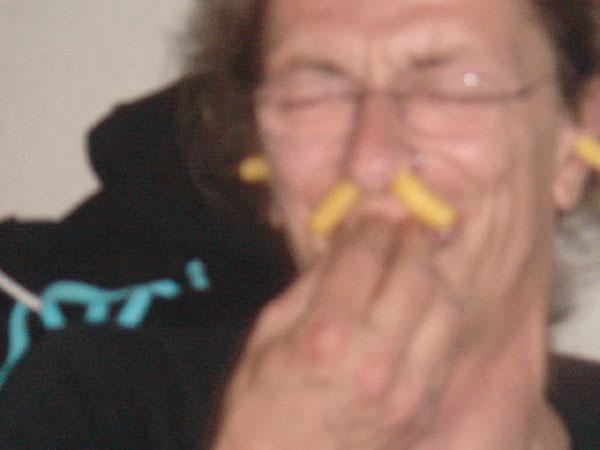  Bildname: DSC03494.jpg 
 Breite: 600 Pixel 
 H�he: 450 Pixel 
 Gr�sse: 55 kB 