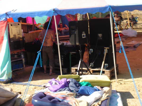  Bildname: DSC03502.jpg 
 Breite: 600 Pixel 
 H�he: 450 Pixel 
 Gr�sse: 71 kB 