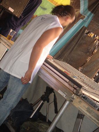  Bildname: DSC03600.jpg 
 Breite: 338 Pixel 
 H�he: 450 Pixel 
 Gr�sse: 125 kB 