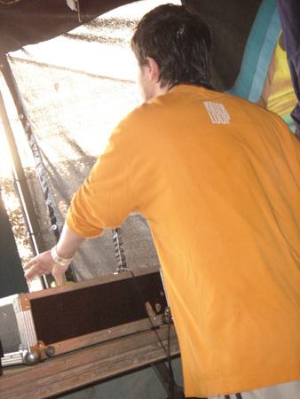  Bildname: DSC03609.jpg 
 Breite: 338 Pixel 
 H�he: 450 Pixel 
 Gr�sse: 72 kB 