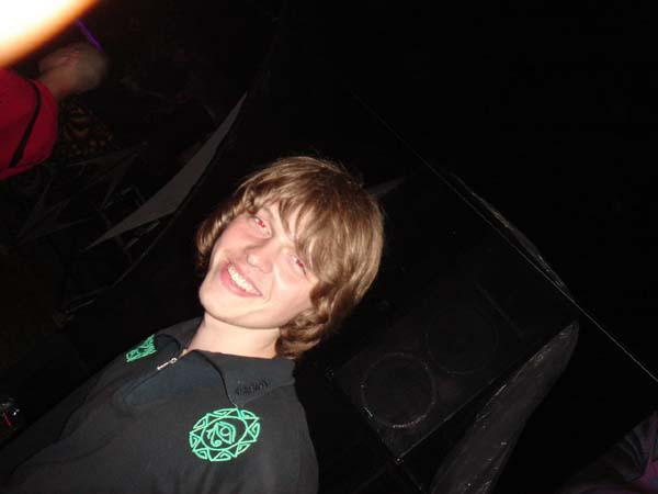  Bildname: DSC03680.jpg 
 Breite: 600 Pixel 
 H�he: 450 Pixel 
 Gr�sse: 30 kB 