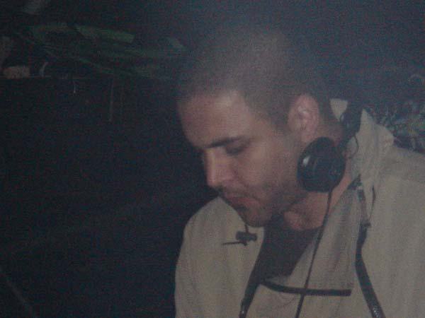  Bildname: DSC03754.jpg 
 Breite: 600 Pixel 
 H�he: 450 Pixel 
 Gr�sse: 33 kB 