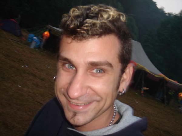  Bildname: DSC03756.jpg 
 Breite: 600 Pixel 
 H�he: 450 Pixel 
 Gr�sse: 39 kB 