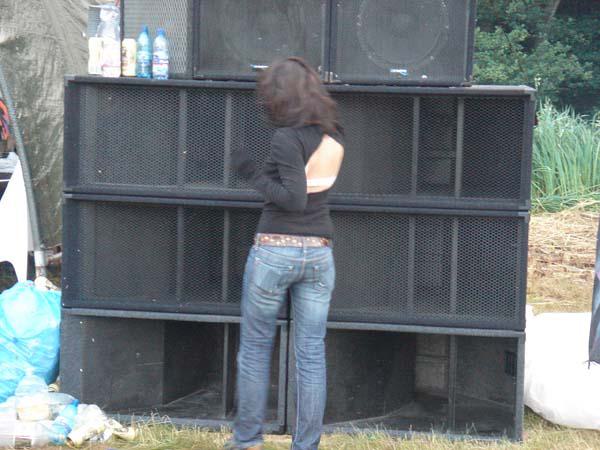  Bildname: DSC03760.jpg 
 Breite: 600 Pixel 
 H�he: 450 Pixel 
 Gr�sse: 64 kB 