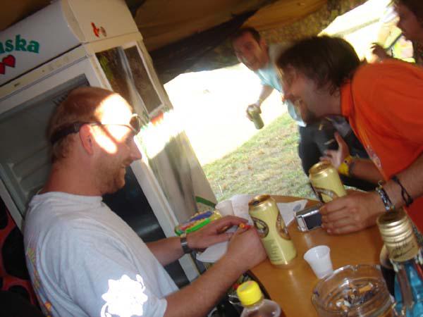  Bildname: DSC03778.jpg 
 Breite: 600 Pixel 
 H�he: 450 Pixel 
 Gr�sse: 56 kB 