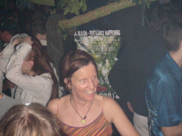  Bildname: DSC04334.jpg 
 Breite: 400 Pixel 
 H�he: 300 Pixel 
 Gr�sse: 45 kB 