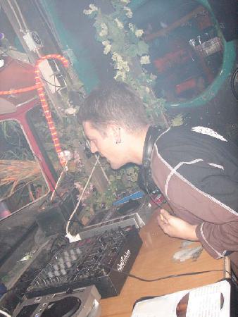  Bildname: DSC04375.jpg 
 Breite: 600 Pixel 
 H�he: 800 Pixel 
 Gr�sse: 74 kB 