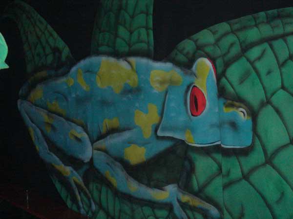  Bildname: jalanda17.jpg 
 Breite: 600 Pixel 
 H�he: 450 Pixel 
 Gr�sse: 39 kB 