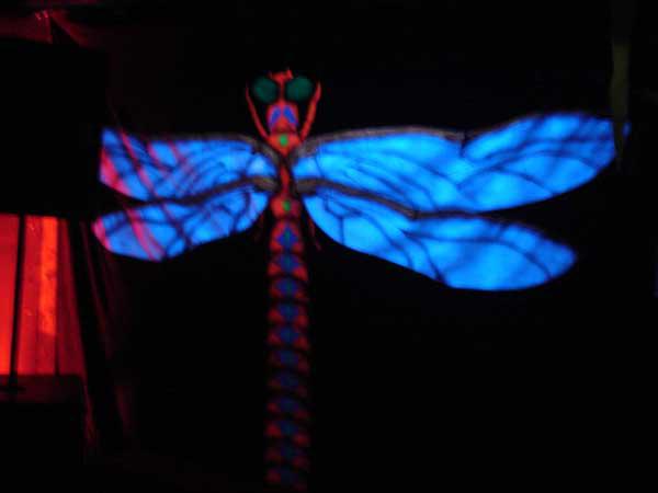  Bildname: jalanda5.jpg 
 Breite: 600 Pixel 
 H�he: 450 Pixel 
 Gr�sse: 30 kB 