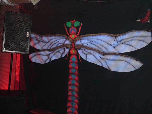  Bildname: jalanda6.jpg 
 Breite: 600 Pixel 
 H�he: 450 Pixel 
 Gr�sse: 40 kB 