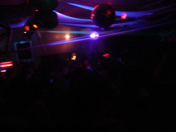  Bildname: DSC04660.jpg 
 Breite: 600 Pixel 
 H�he: 450 Pixel 
 Gr�sse: 41 kB 