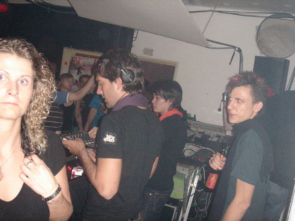  Bildname: DSC04661.jpg 
 Breite: 600 Pixel 
 H�he: 450 Pixel 
 Gr�sse: 79 kB 