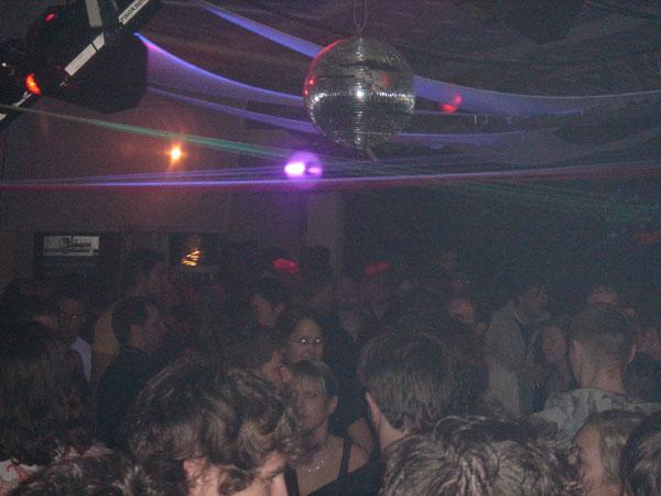  Bildname: DSC04662.jpg 
 Breite: 600 Pixel 
 H�he: 450 Pixel 
 Gr�sse: 69 kB 