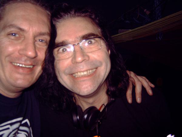  Bildname: 018-hans-und-andre.jpg 
 Breite: 600 Pixel 
 H�he: 450 Pixel 
 Gr�sse: 36 kB 