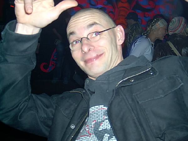  Bildname: IM000037.JPG 
 Breite: 640 Pixel 
 H�he: 480 Pixel 
 Gr�sse: 59 kB 