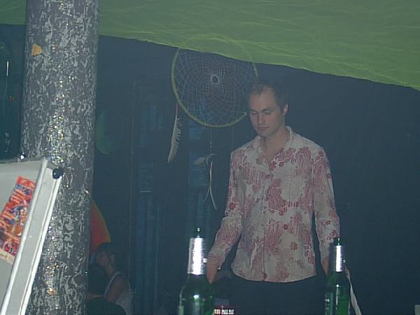  Bildname: IM000044.JPG 
 Breite: 640 Pixel 
 H�he: 480 Pixel 
 Gr�sse: 58 kB 