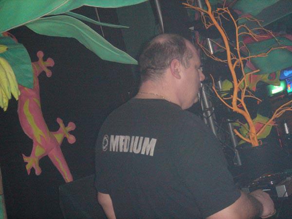  Bildname: DSC04847.jpg 
 Breite: 600 Pixel 
 H�he: 450 Pixel 
 Gr�sse: 58 kB 