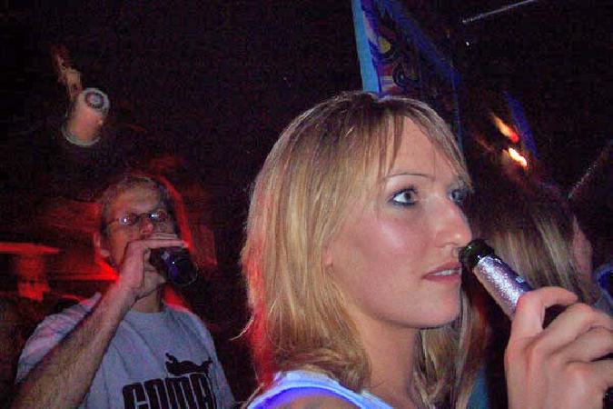  Bildname: 100_2956.jpg 
 Breite: 600 Pixel 
 H�he: 400 Pixel 
 Gr�sse: 57 kB 