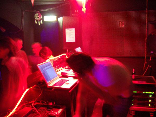  Bildname: IMG_2205.jpg 
 Breite: 600 Pixel 
 H�he: 450 Pixel 
 Gr�sse: 64 kB 