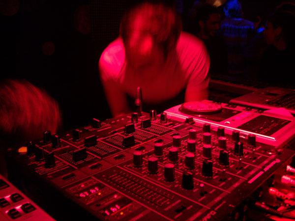  Bildname: IMG_2217.jpg 
 Breite: 600 Pixel 
 H�he: 450 Pixel 
 Gr�sse: 56 kB 