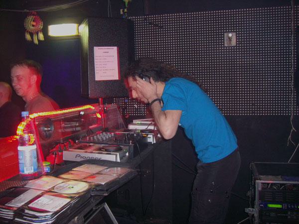  Bildname: IMG_2249.jpg 
 Breite: 600 Pixel 
 H�he: 450 Pixel 
 Gr�sse: 66 kB 