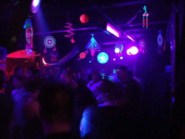  Bildname: IMG_2251.jpg 
 Breite: 600 Pixel 
 H�he: 450 Pixel 
 Gr�sse: 48 kB 