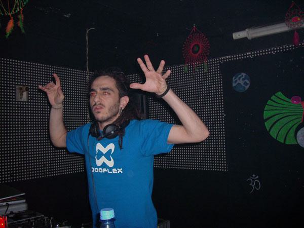  Bildname: IMG_2258.jpg 
 Breite: 600 Pixel 
 H�he: 450 Pixel 
 Gr�sse: 52 kB 