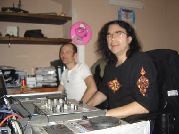  Bildname: DSC02293.jpg 
 Breite: 400 Pixel 
 H�he: 300 Pixel 
 Gr�sse: 57 kB 