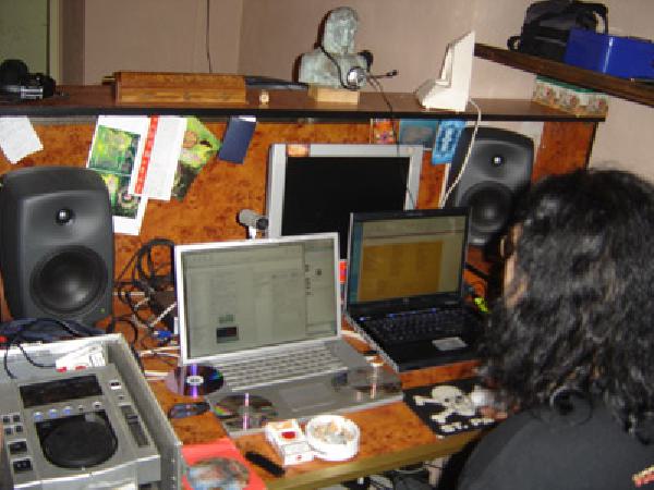  Bildname: DSC02298.jpg 
 Breite: 400 Pixel 
 H�he: 300 Pixel 
 Gr�sse: 70 kB 