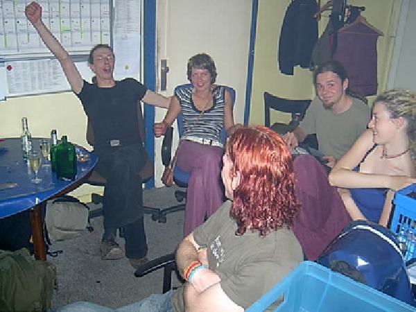  Bildname: IM000177.jpg 
 Breite: 400 Pixel 
 H�he: 300 Pixel 
 Gr�sse: 69 kB 