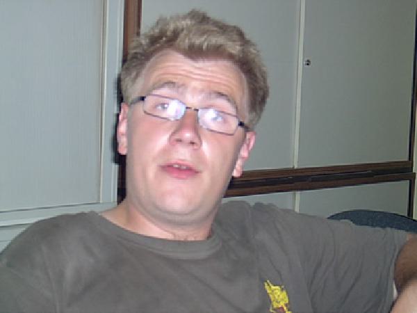  Bildname: IM000187.jpg 
 Breite: 400 Pixel 
 H�he: 300 Pixel 
 Gr�sse: 40 kB 