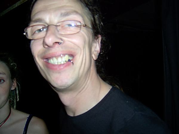  Bildname: IM000194.jpg 
 Breite: 400 Pixel 
 H�he: 300 Pixel 
 Gr�sse: 37 kB 