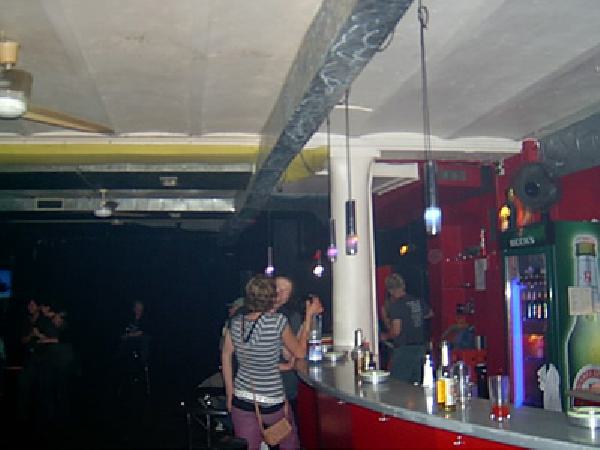  Bildname: IM000195.jpg 
 Breite: 400 Pixel 
 H�he: 300 Pixel 
 Gr�sse: 54 kB 