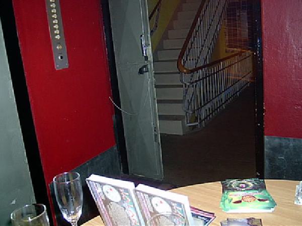  Bildname: IM000200.jpg 
 Breite: 400 Pixel 
 H�he: 300 Pixel 
 Gr�sse: 60 kB 